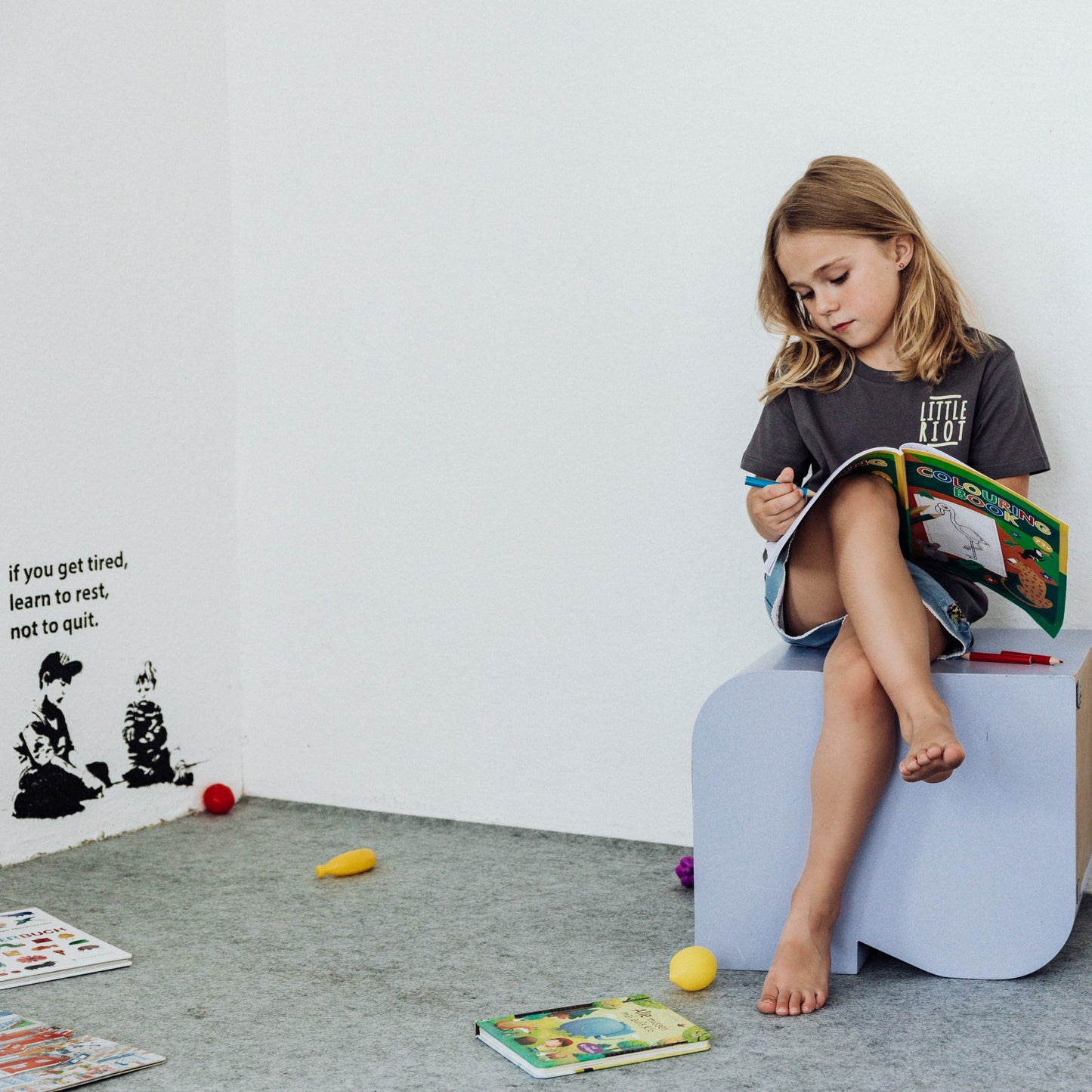 »Bee Wild« Kids-Shirt